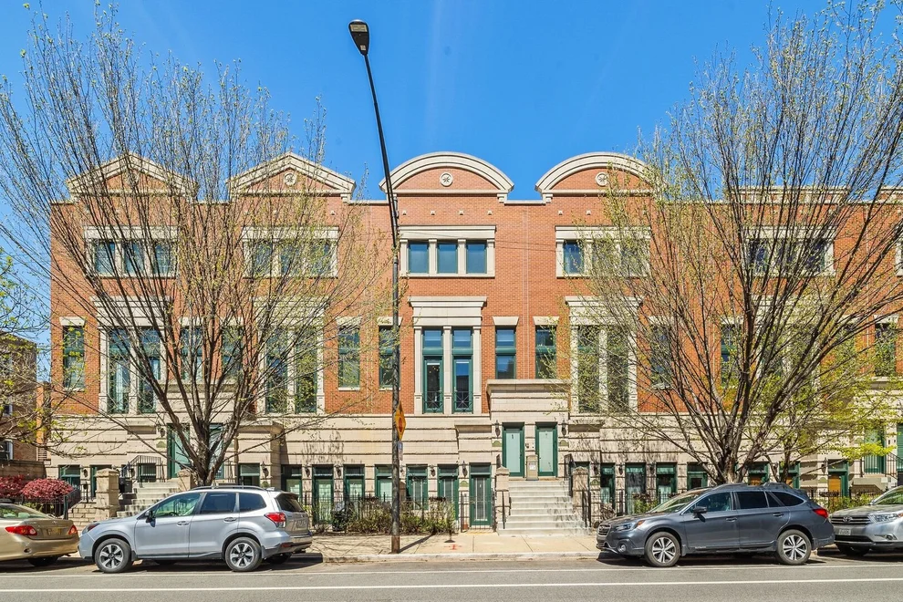 Unit for sale at 434 W ARMITAGE Avenue, Chicago, IL 60614