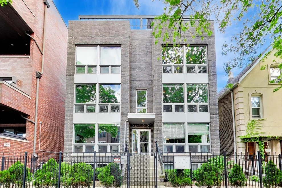 Unit for sale at 2140 W Rice Street, Chicago, IL 60622