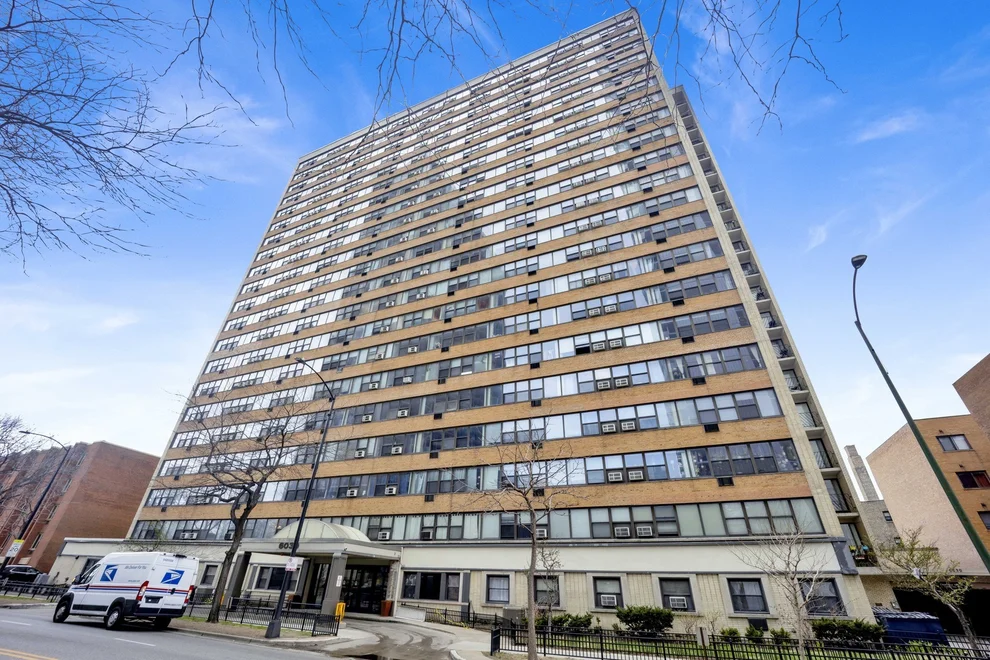 Unit for sale at 6030 N Sheridan Road, Chicago, IL 60660
