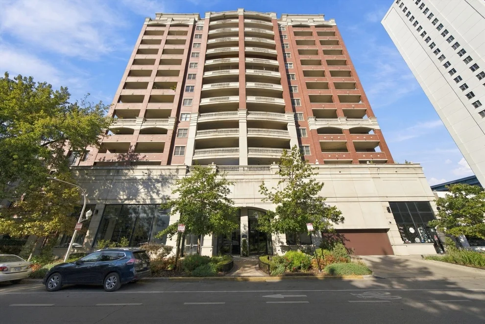 828 West Grace Street