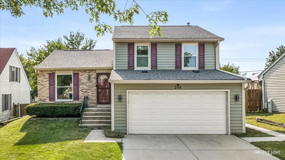 Unit for sale at 208 Iris Drive, Streamwood, IL 60107