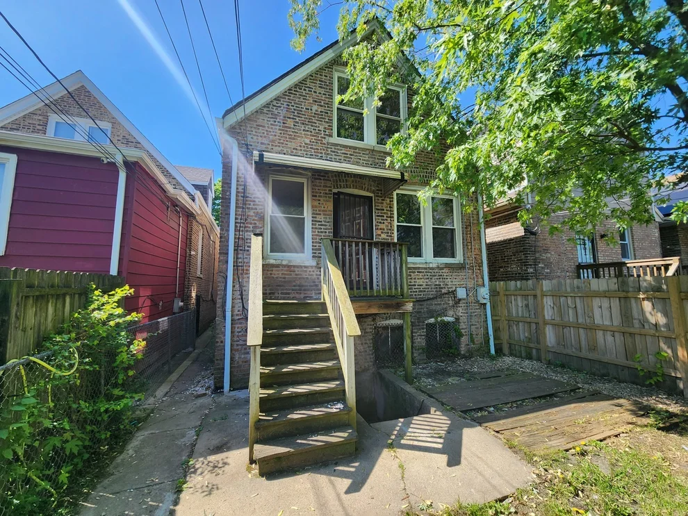 Unit for sale at 448 E 88th Street, Chicago, IL 60619