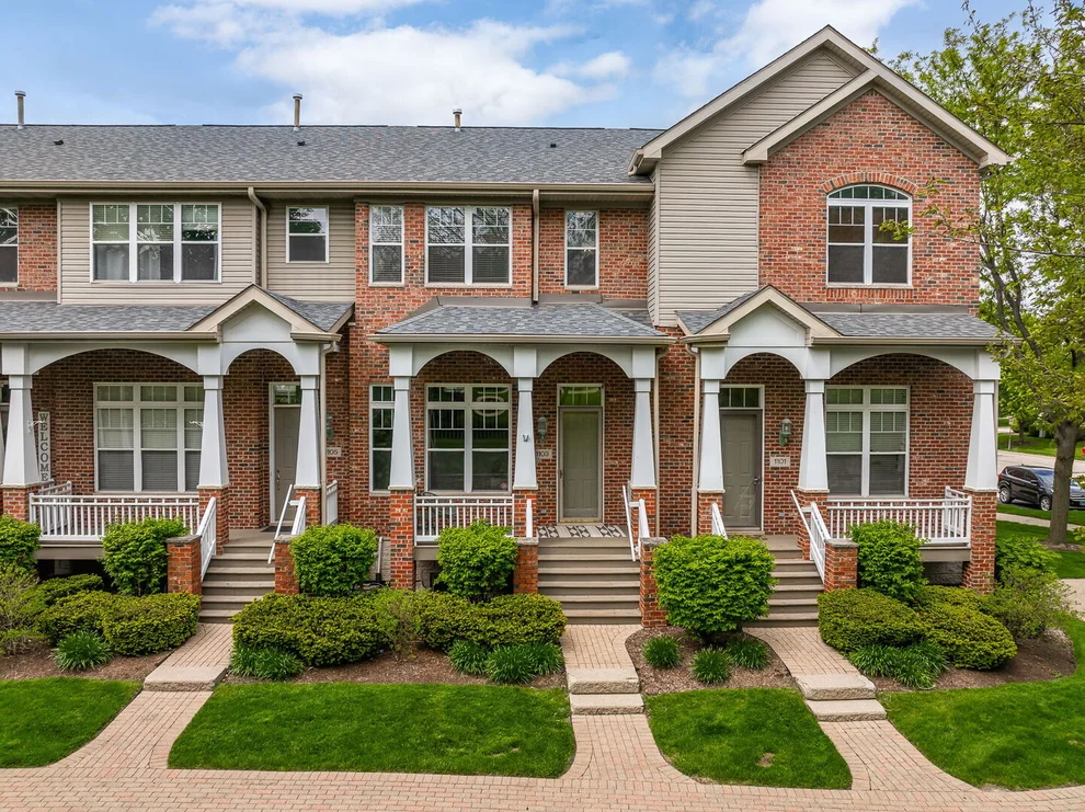 Unit for sale at 1103 LONGWOOD Drive, Lisle, IL 60532