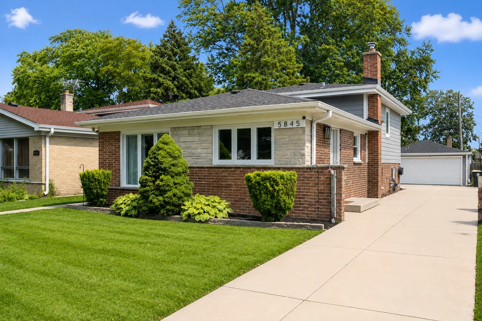 Unit for sale at 5845 Keeney Street, Morton Grove, IL 60053