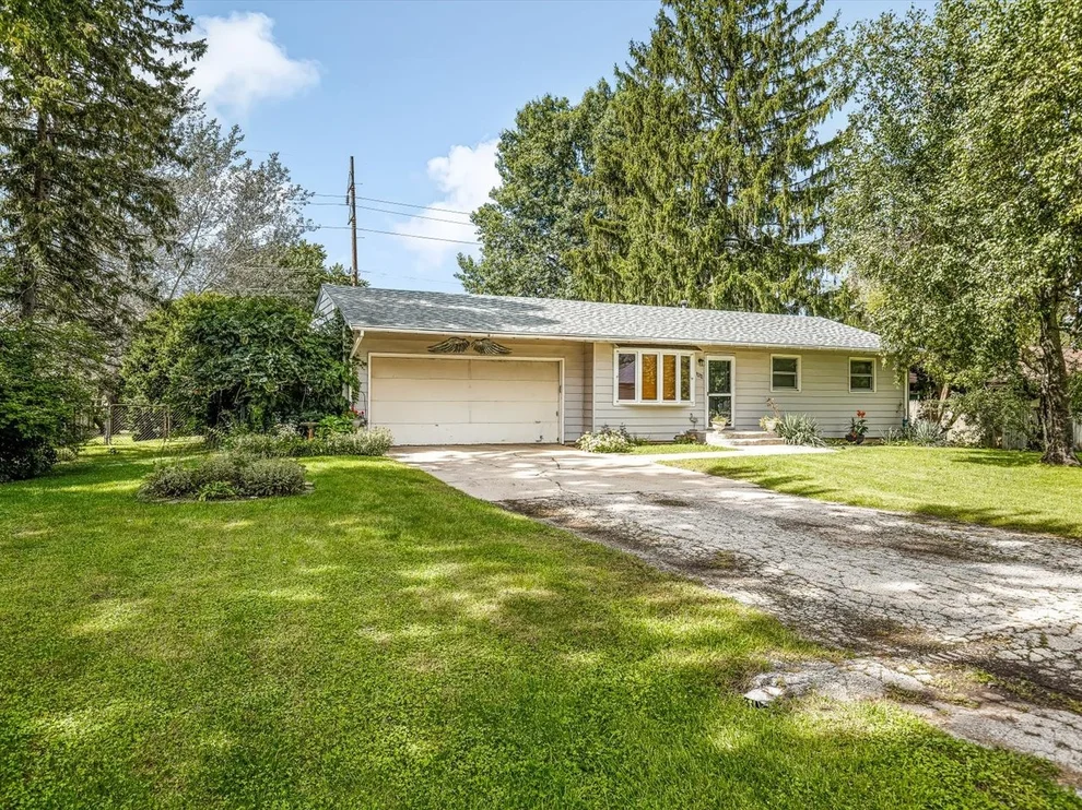Unit for sale at 1212 Crystal Drive, Machesney Park, IL 61115