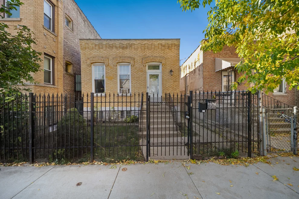 Unit for sale at 1340 N Hamlin Avenue, Chicago, IL 60651