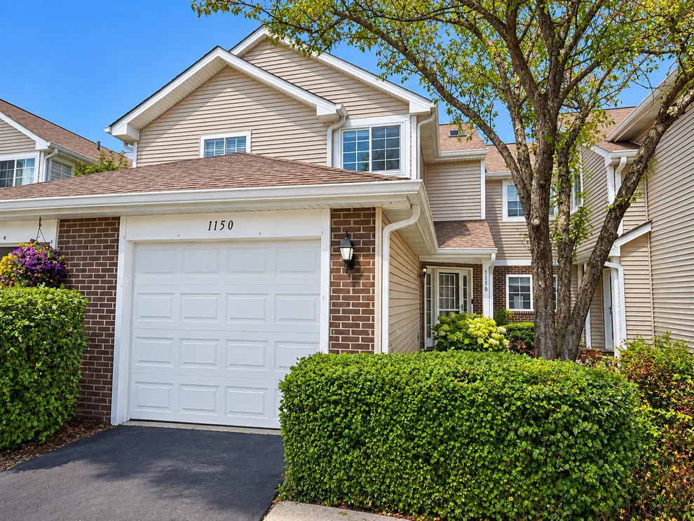 Unit for sale at 1150 E Wilson Avenue, Lombard, IL 60148