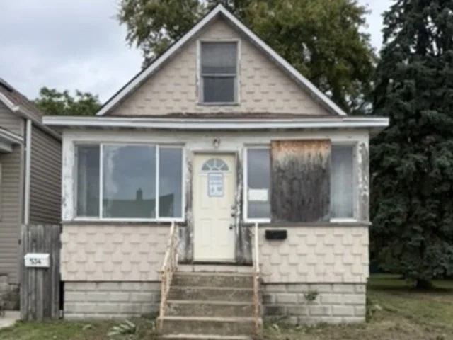 Unit for sale at 532 156th Street, Calumet City, IL 60409