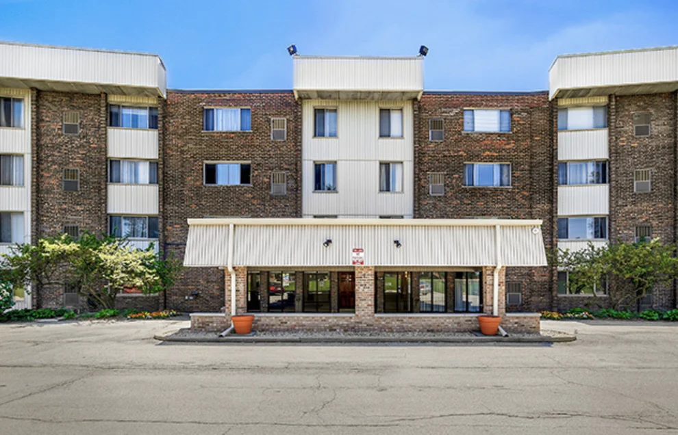 841 North York Road