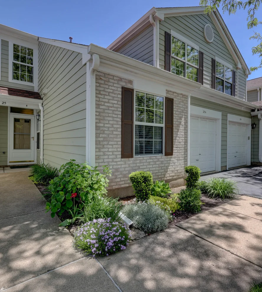 Unit for sale at 25 Coolidge Court, Streamwood, IL 60107