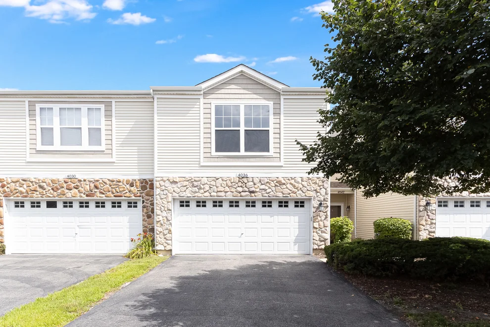 Unit for sale at 4036 Boulder Court, Aurora, IL 60504