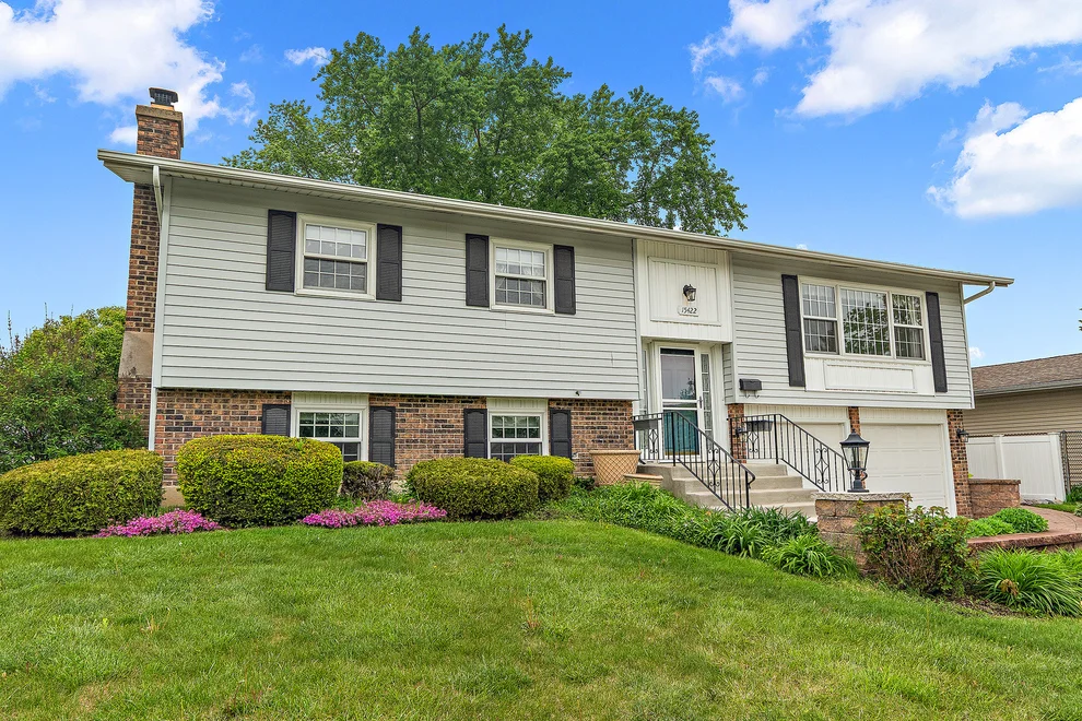 Unit for sale at 15422 Ridgeland Avenue, Oak Forest, IL 60452