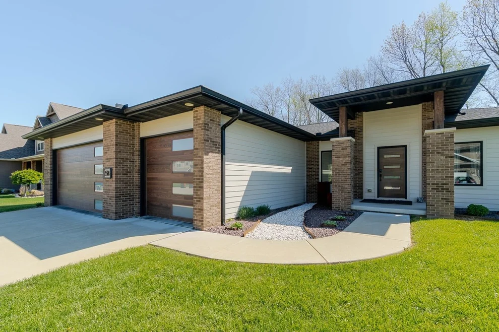 Unit for sale at 338 Shaggybark Trail, Morton, IL 61550