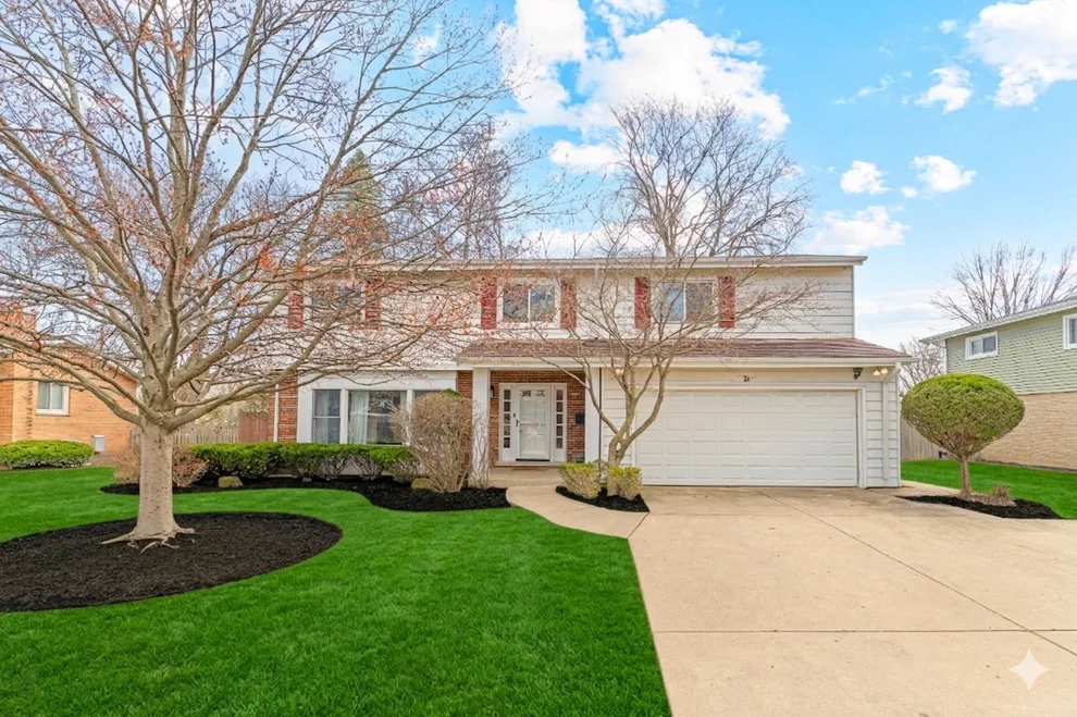 Unit for sale at 31 Mulberry East Road, Deerfield, IL 60015
