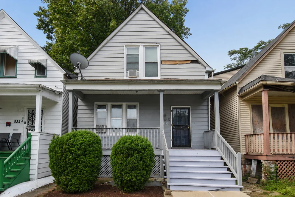Unit for sale at 8332 S Kerfoot Avenue, Chicago, IL 60620