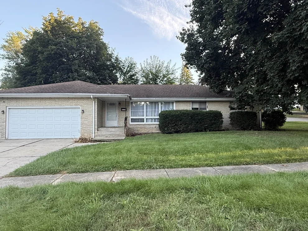 Unit for sale at 3303 Greenwood Avenue, Rockford, IL 61107