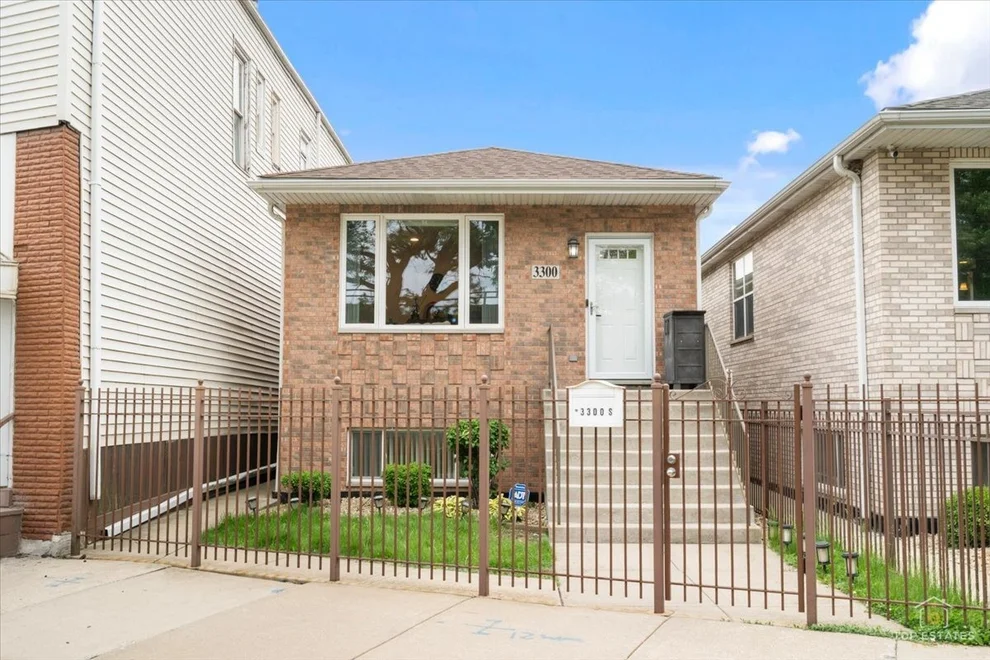 Unit for sale at 3300 S Western Avenue, Chicago, IL 60608