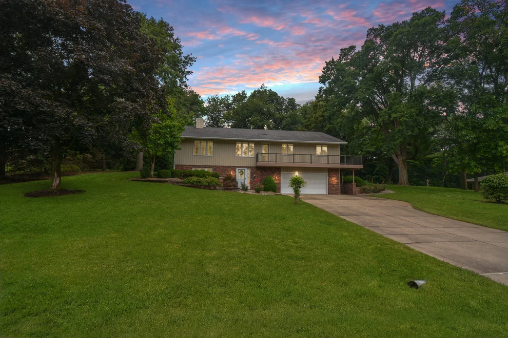 Unit for sale at 19290 Inverness Court, Bloomington, IL 61705