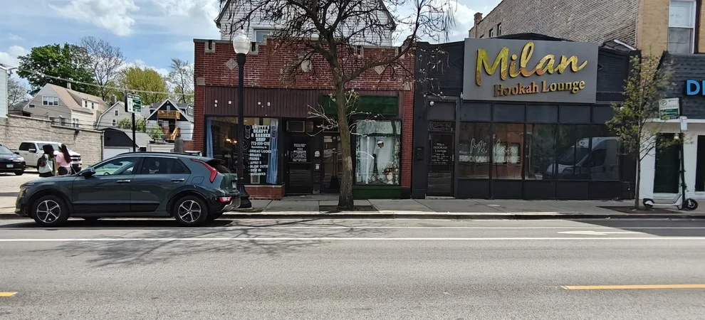 Unit for sale at 1523 W Devon Avenue, Chicago, IL 60660
