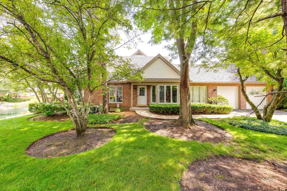 Unit for sale at 1138 Lynette Drive, Lake Forest, IL 60045