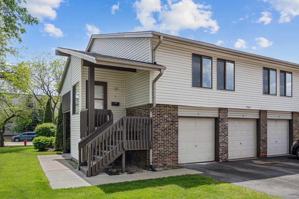 Unit for sale at 7557 BRISTOL Lane, Hanover Park, IL 60133