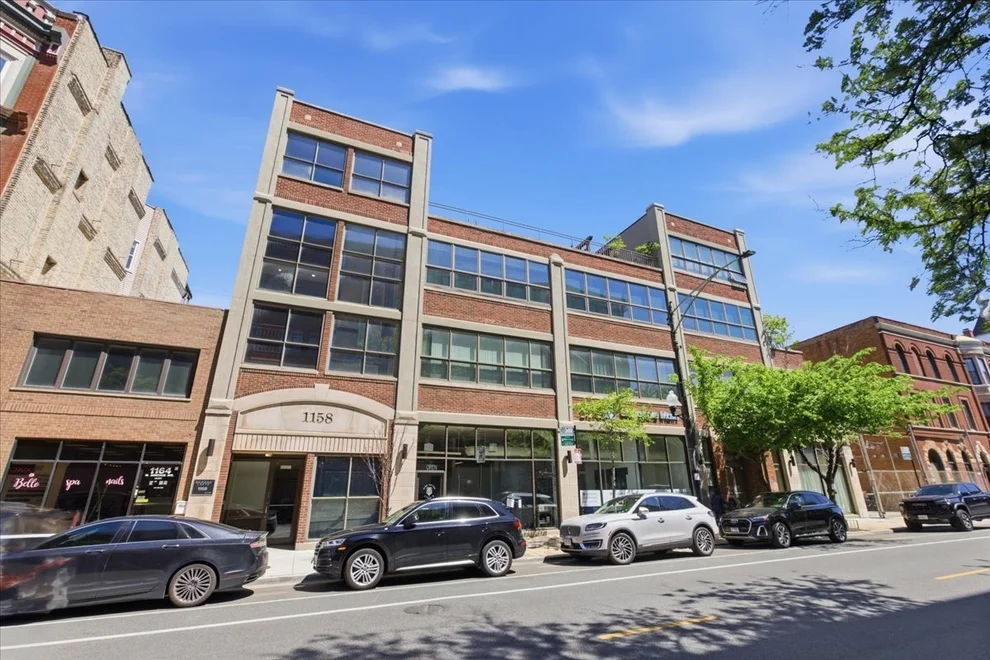Unit for sale at 1158 W Armitage Avenue, Chicago, IL 60614