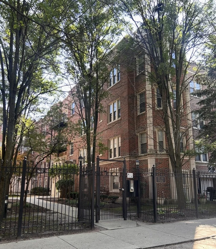 Unit for sale at 2315 E 70th Place, Chicago, IL 60649