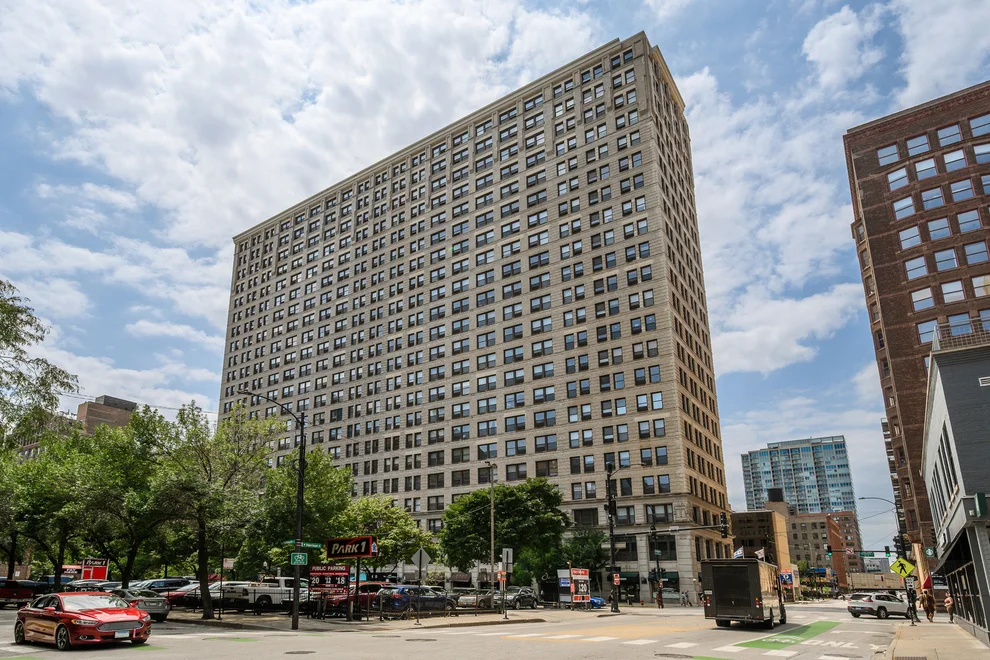 Unit for sale at 600 S DEARBORN Street, Chicago, IL 60605