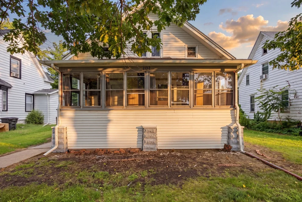 Unit for sale at 2132 9th Street, Rockford, IL 61104