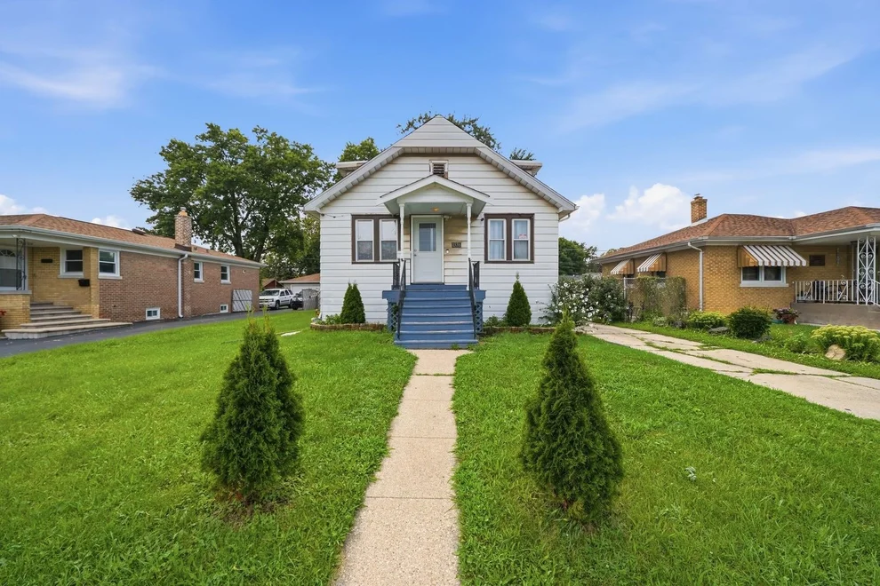 Unit for sale at 1336 Freeland Avenue, Calumet City, IL 60409