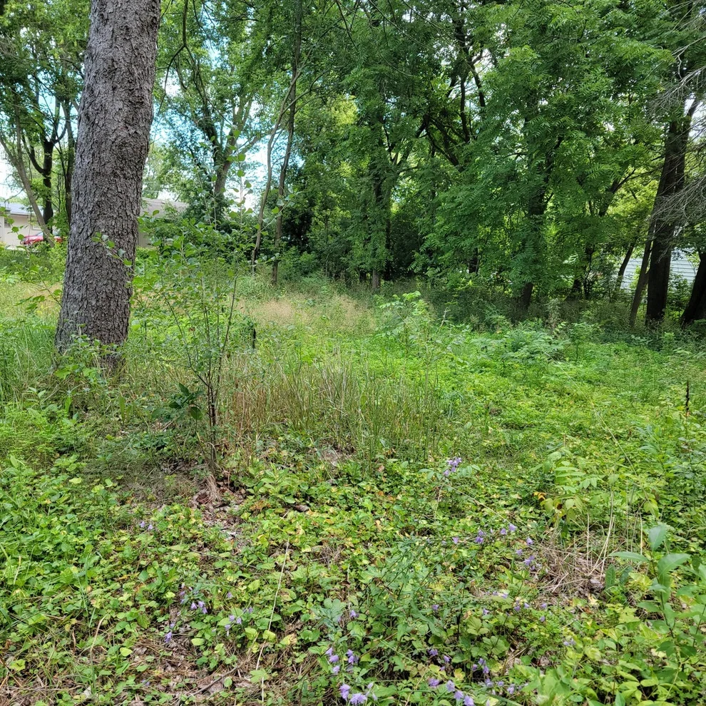 Unit for sale at 25578 W High Street W, Wauconda, IL 60084