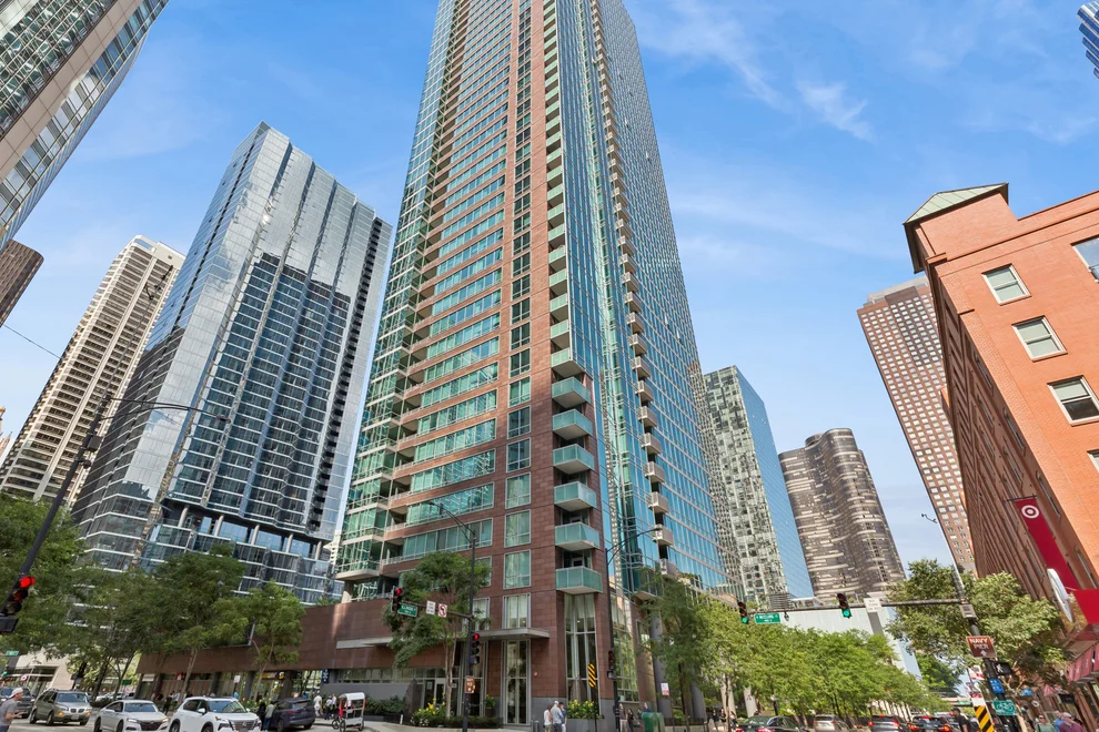 Unit for sale at 505 N McClurg Court, Chicago, IL 60611
