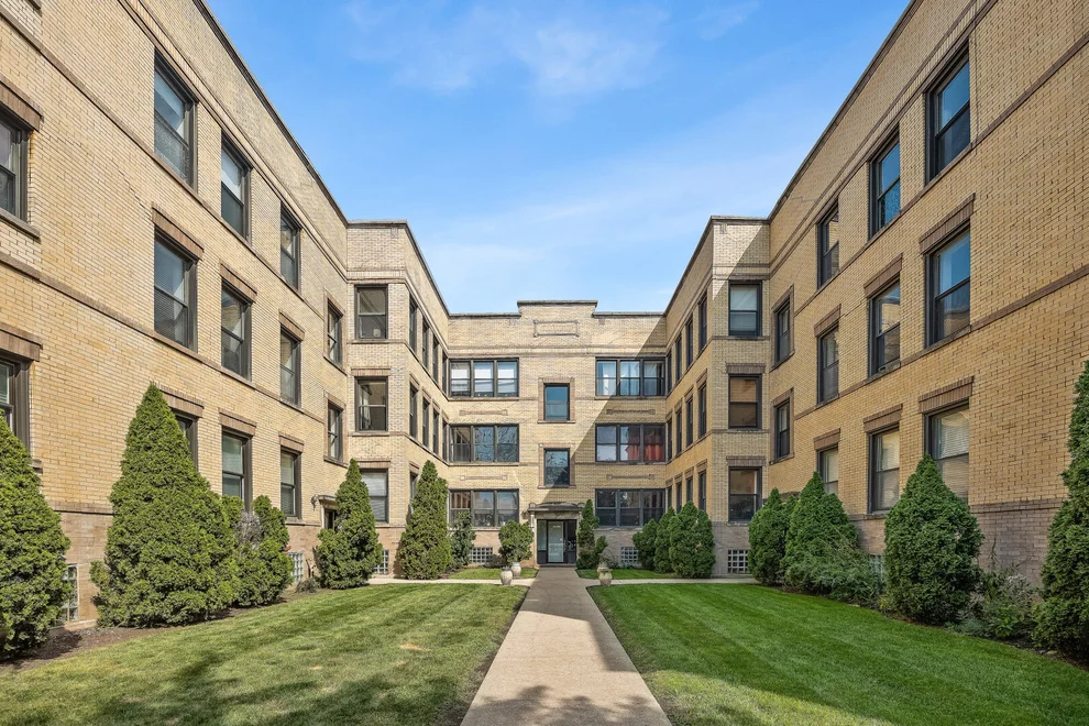 Unit for sale at 4823 N Kimball Avenue, Chicago, IL 60625
