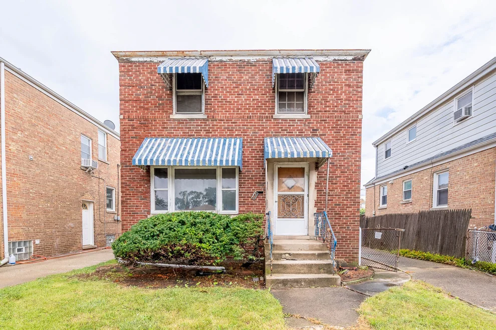 Unit for sale at 3434 N Octavia Avenue, Chicago, IL 60634