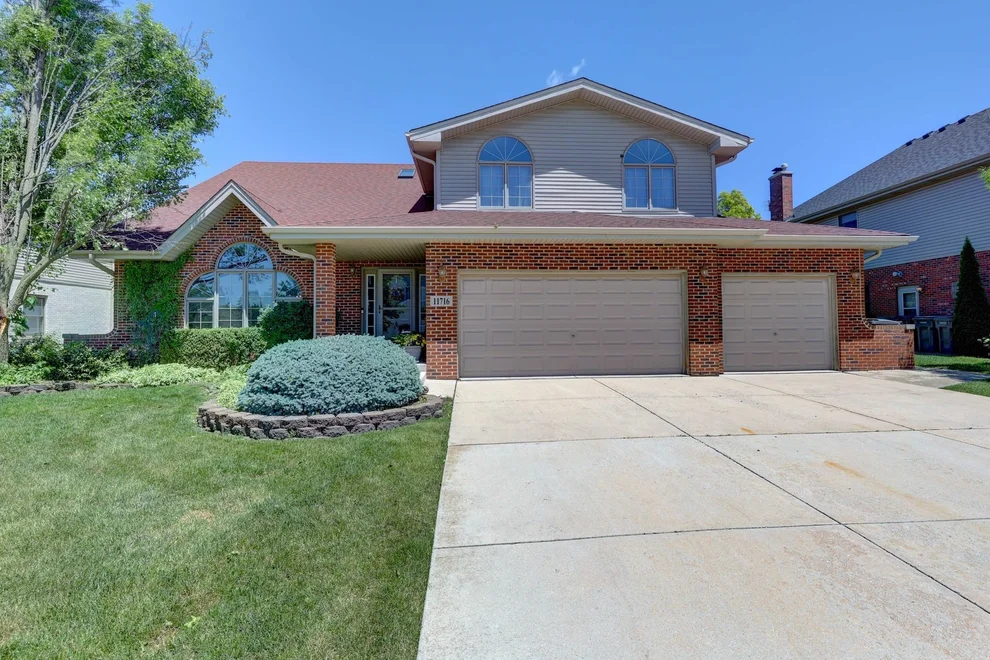 Unit for sale at 11716 Bolton Lane, Orland Park, IL 60467