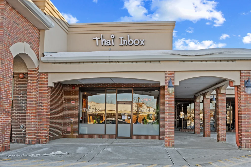 Unit for sale at 1417 Waukegan Road, Glenview, IL 60025