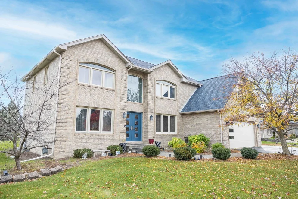 Unit for sale at 16857 S Deer Path Drive, Homer Glen, IL 60491