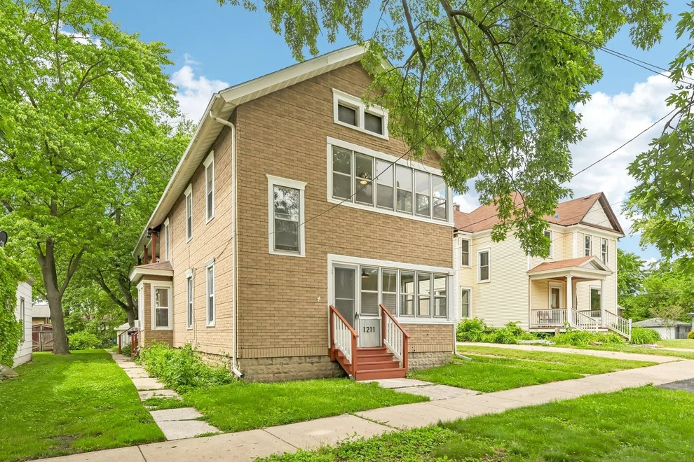 Unit for sale at 1211 S Jefferson Street, Lockport, IL 60441