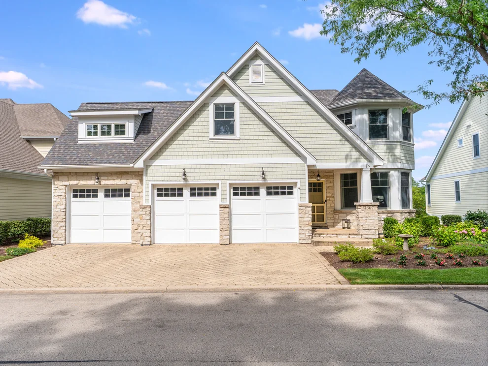 Unit for sale at 13307 S Lake Mary Drive, Plainfield, IL 60585
