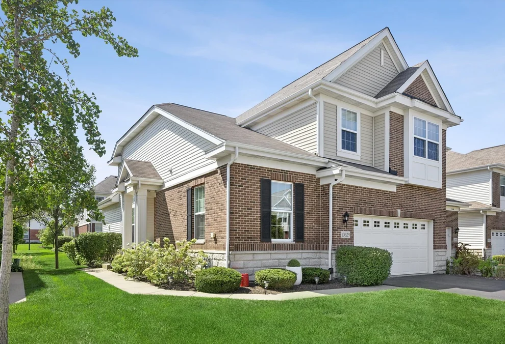 Unit for sale at 10629 W 154th Street, Orland Park, IL 60462