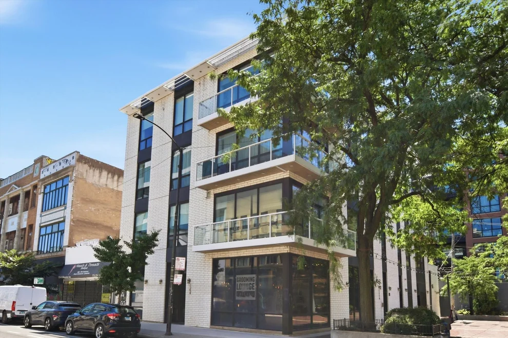 Unit for sale at 1258 N Milwaukee Avenue, Chicago, IL 60622