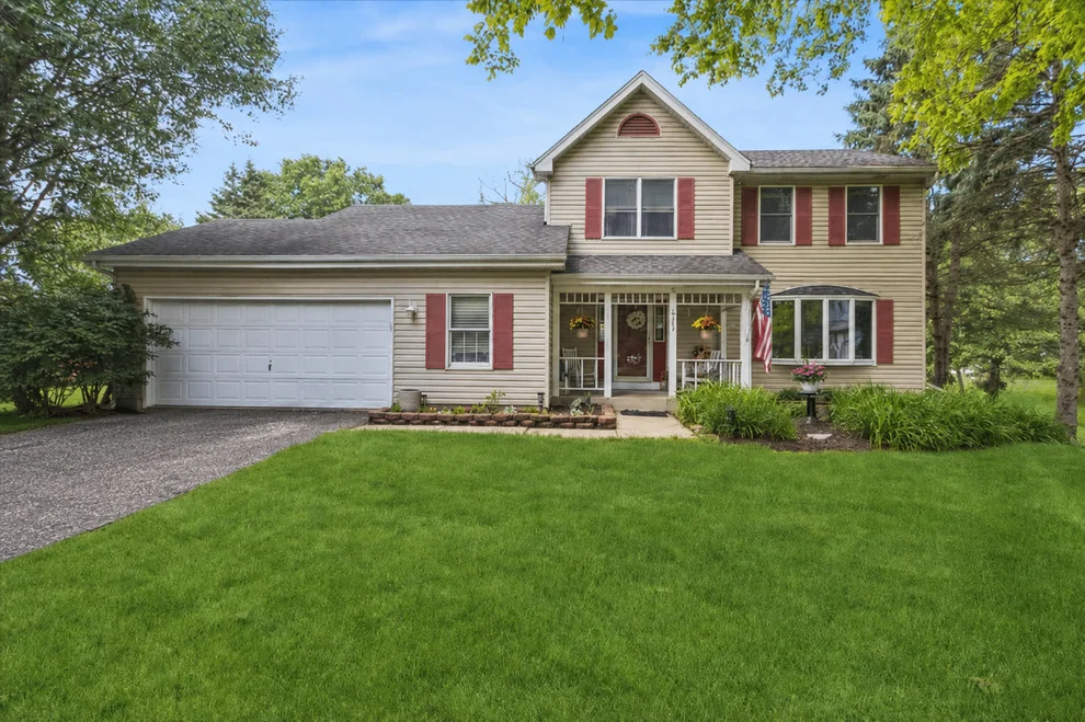 Unit for sale at 810 Jennifer Court, Algonquin, IL 60102