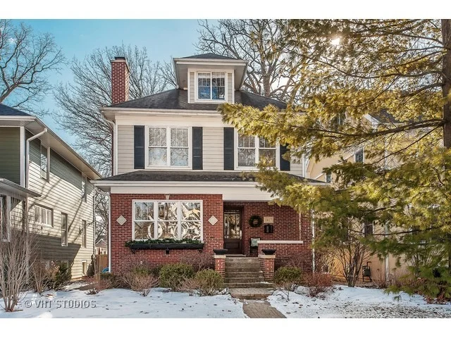 Unit for sale at 1417 Maple Avenue, WILMETTE, IL 60091