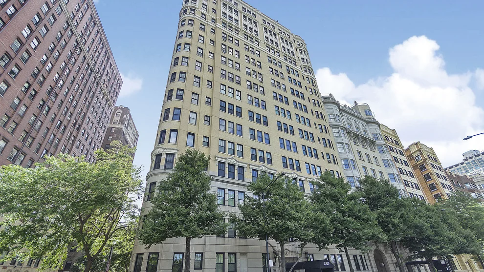 Unit for sale at 3300 N Lake Shore Drive, Chicago, IL 60657