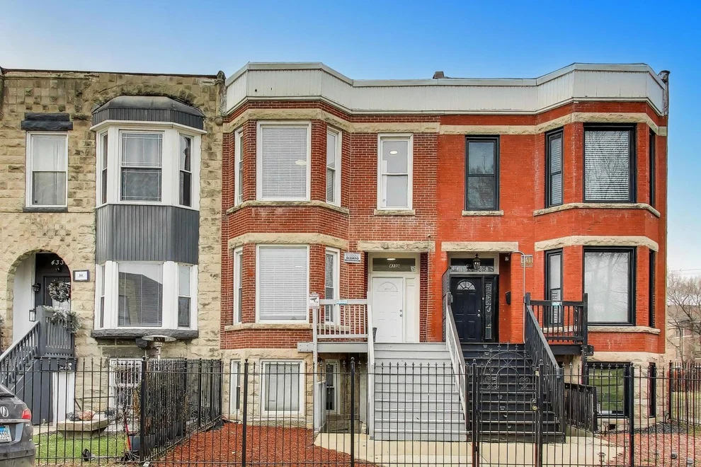 Unit for sale at 4330 S Langley Avenue, Chicago, IL 60653