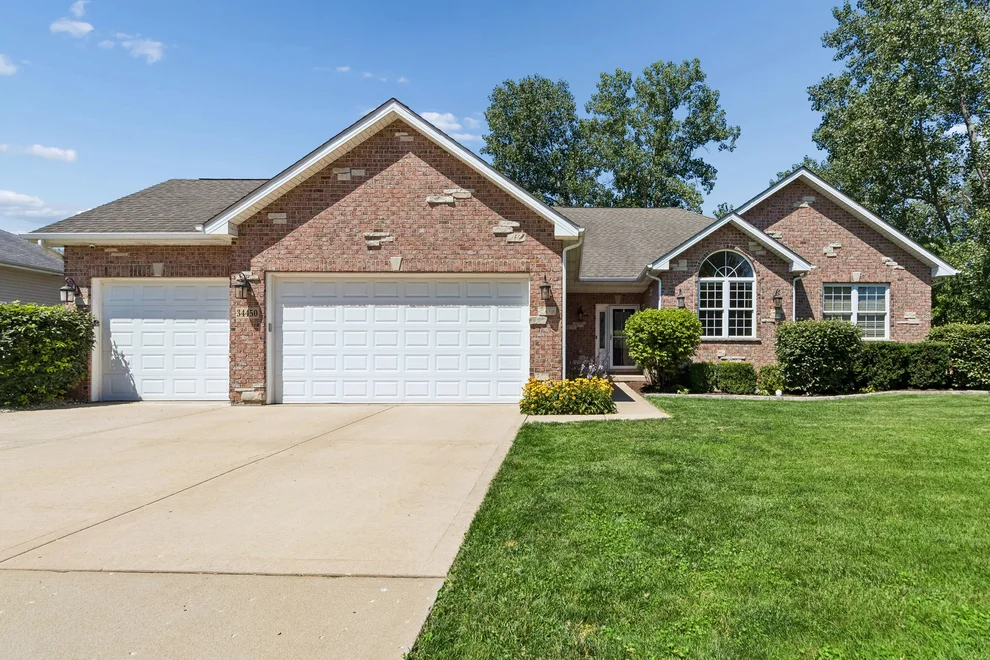 Unit for sale at 34450 N Sunshine Lane, Ingleside, IL 60041