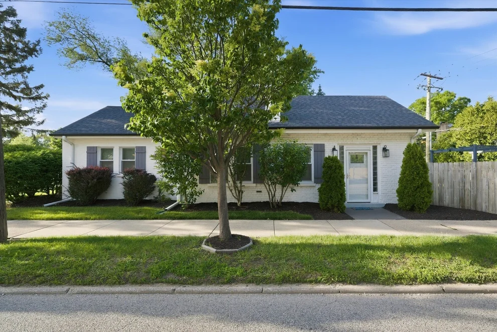 Unit for sale at 201 DOVER Avenue, La Grange, IL 60525