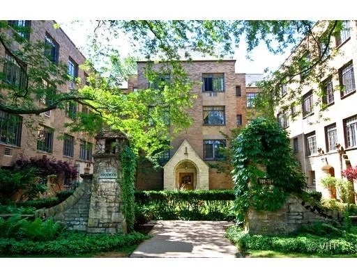 Unit for sale at 734 NOYES, EVANSTON, IL 60201