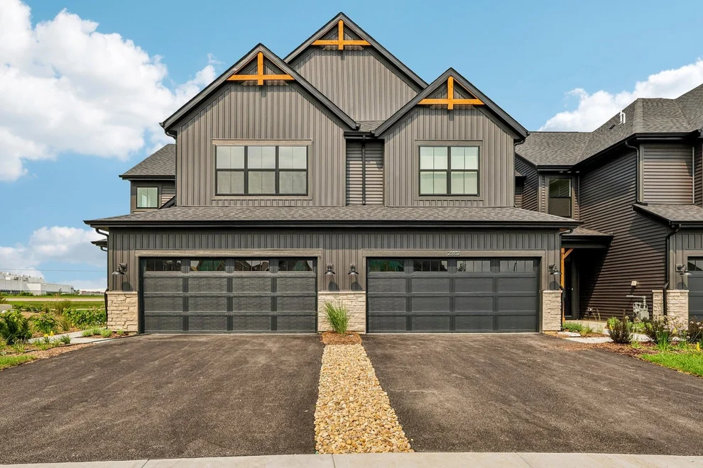 Unit for sale at 25534 W Emory Lane, Plainfield, IL 60544