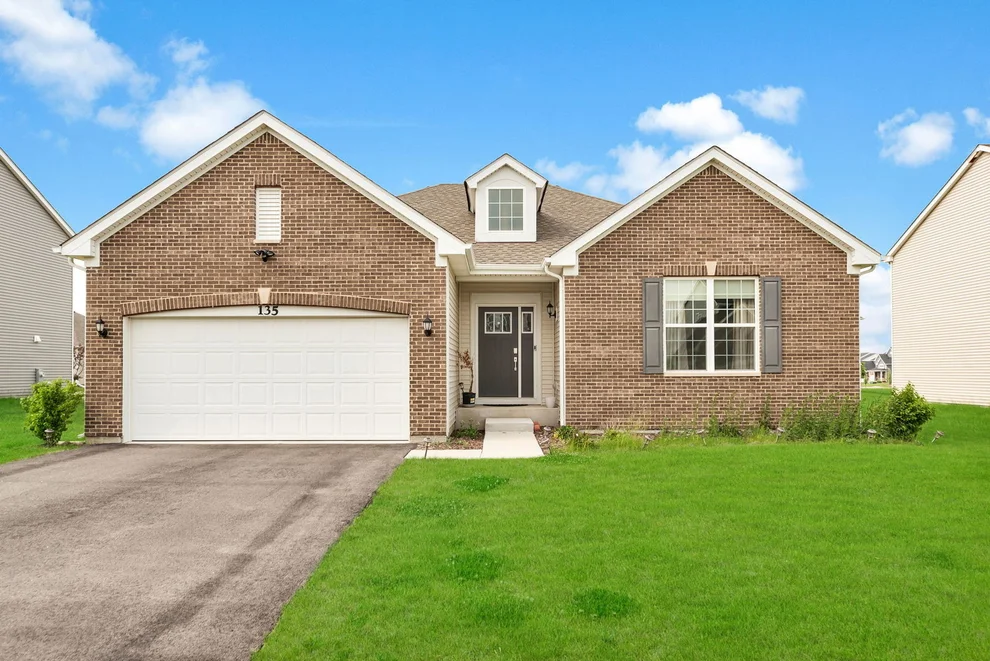 Unit for sale at 135 S Devoe Drive, Oswego, IL 60543